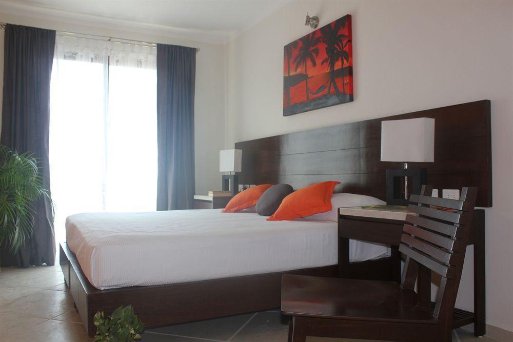 La Galeria by Bunik Hotel Playa del Carmen Bagian luar foto