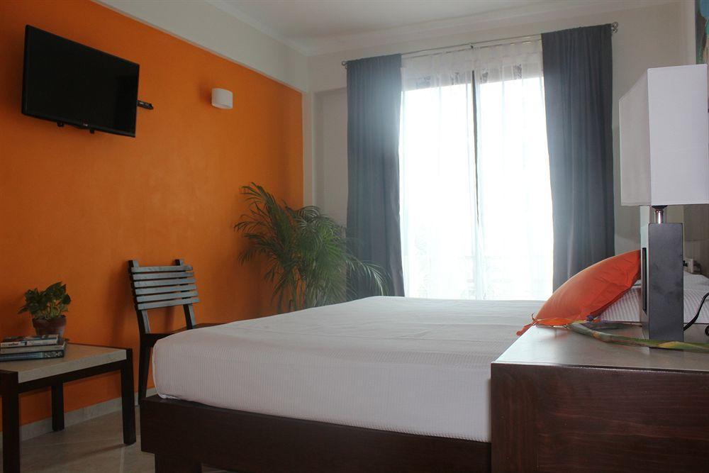 La Galeria by Bunik Hotel Playa del Carmen Bagian luar foto