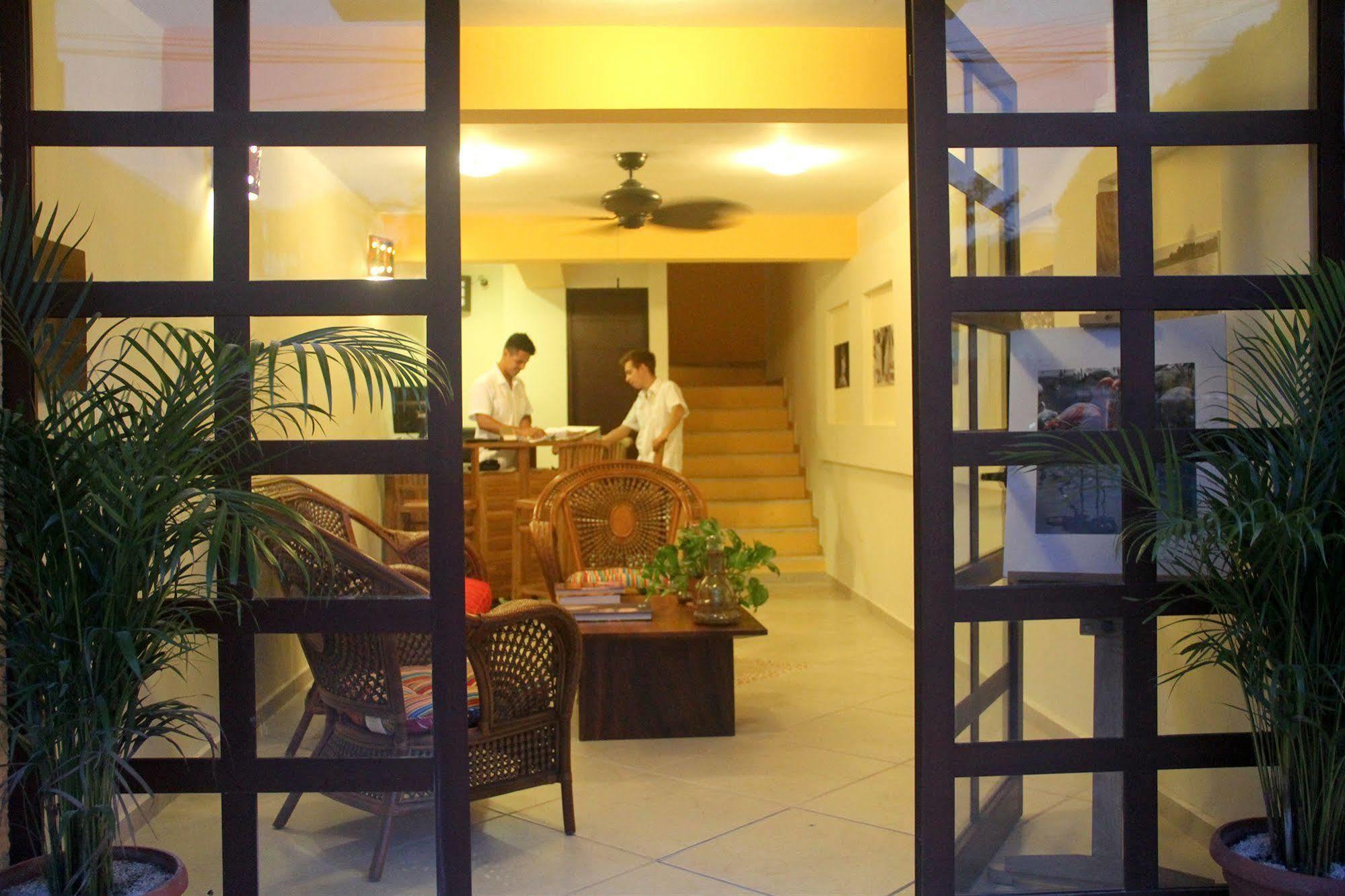 La Galeria by Bunik Hotel Playa del Carmen Bagian luar foto